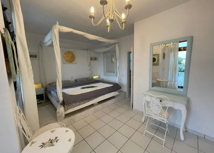 Casa Marga - A Romantic Дом отдыха Коста Калма
